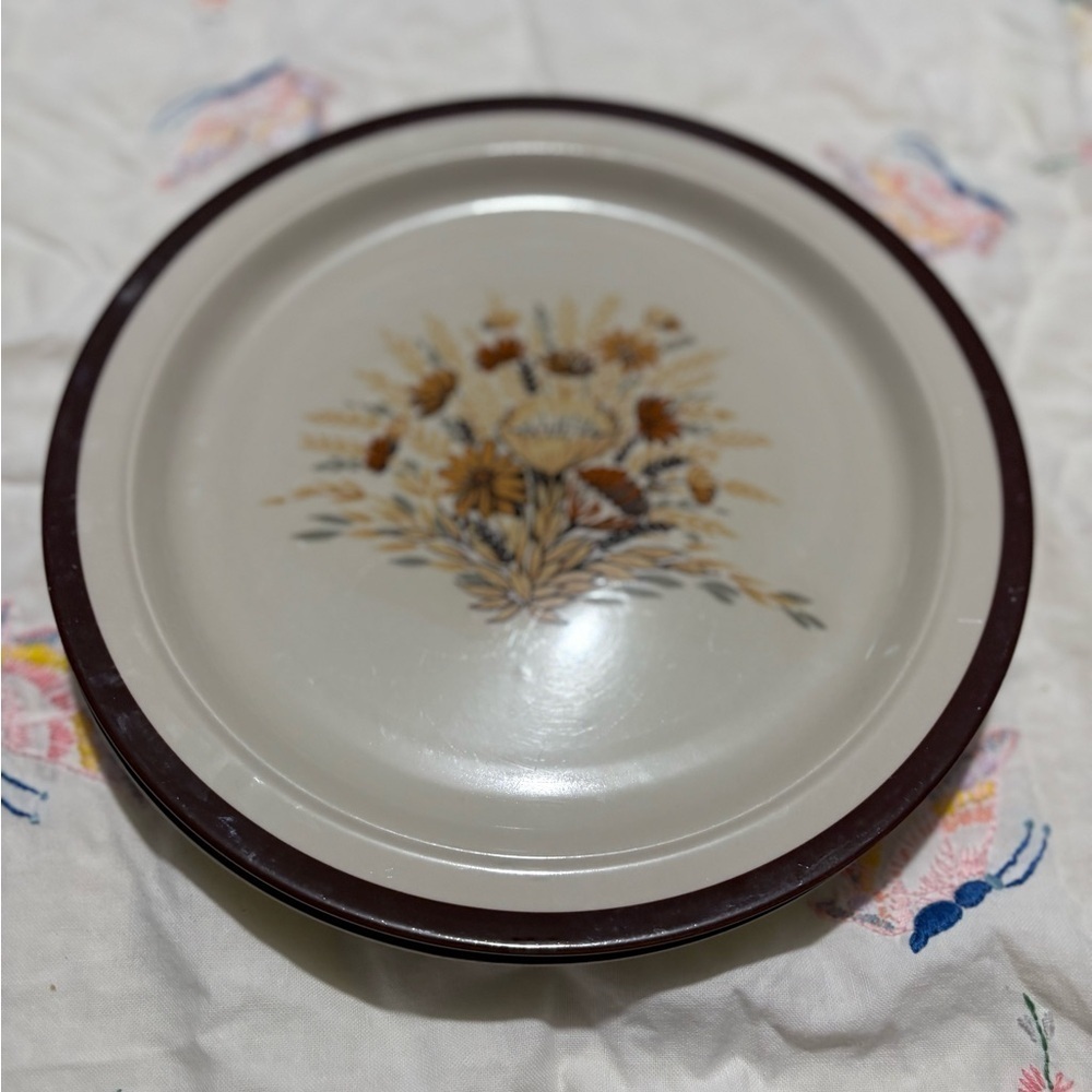 Vintage Floral Patterned Cream and Brown Plate